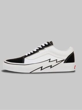 Vans White & Black Lightning Low-Top Skate Shoe 11.5 Kids Old Skool Bolt Shoe